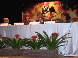 Da esq. p/ dir.: Paim, vereador ber de Almeida (PDT, presidente do Legislativo), Savaris e Yolanda