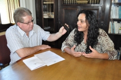 Mrcia Santana concede entrevista ao jornalista Dileu Fernandes