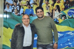 Marco (E) e o assessor especial Silvio Ribeiro