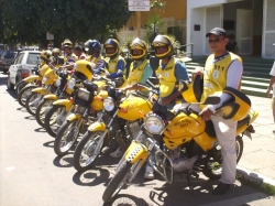 Lei Municipal n 3.953/2013 regulamenta a prestao do servio de moto-txi em Itaqui