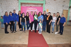 Prefeito Leonardo e secretria Alessandra participaram do evento na escola Osrio Braga