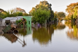 Cheia do rio Uruguai atingiu 257 pessoas em Itaqui