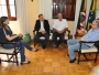 Empresria de So Borja interessada na construo de aterro sanitrio se rene com o prefeito Gil